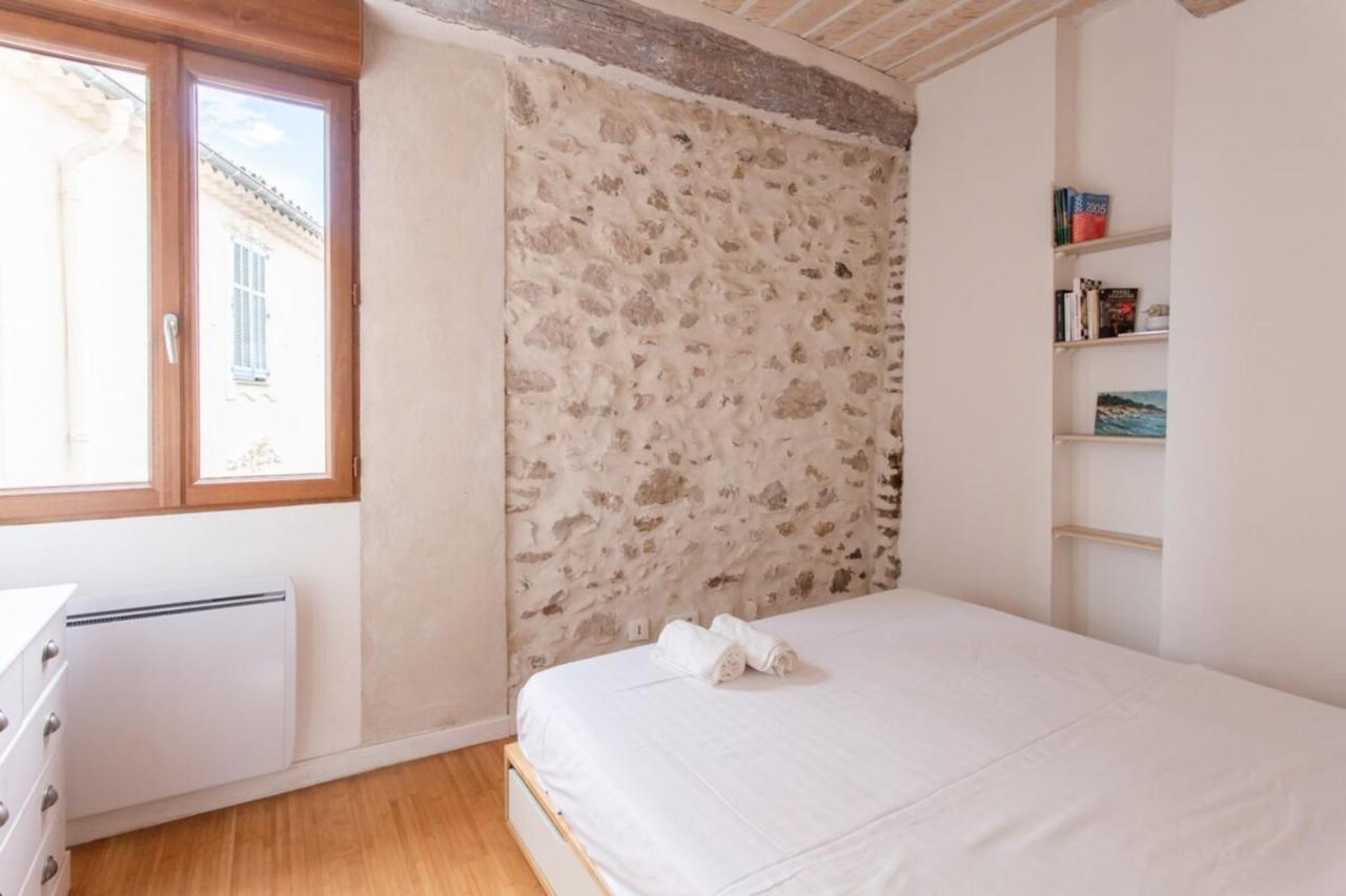 2-Star Apartment Close To Beaches And All Amenities Antibes Ngoại thất bức ảnh